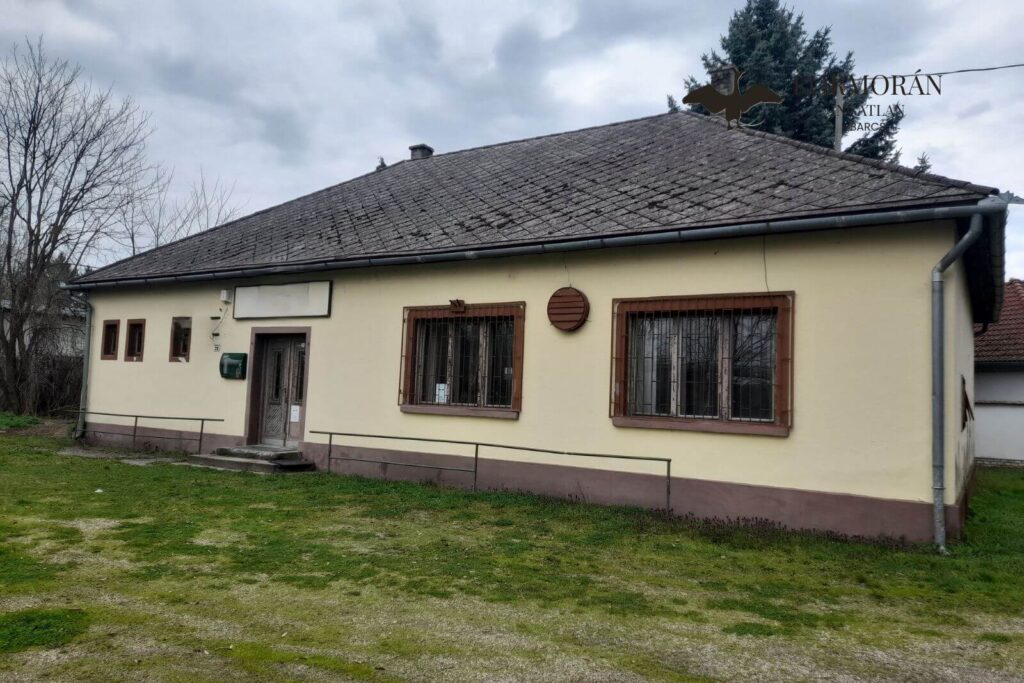 Kormorán Ingatlan Barcs - Eladó családi ház vagy vendéglő Barcson a Nagyhíd utcában